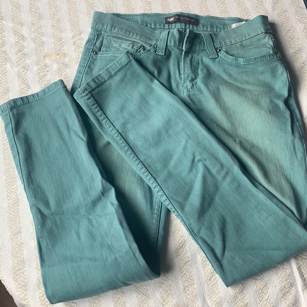 Levi skinny jeans
